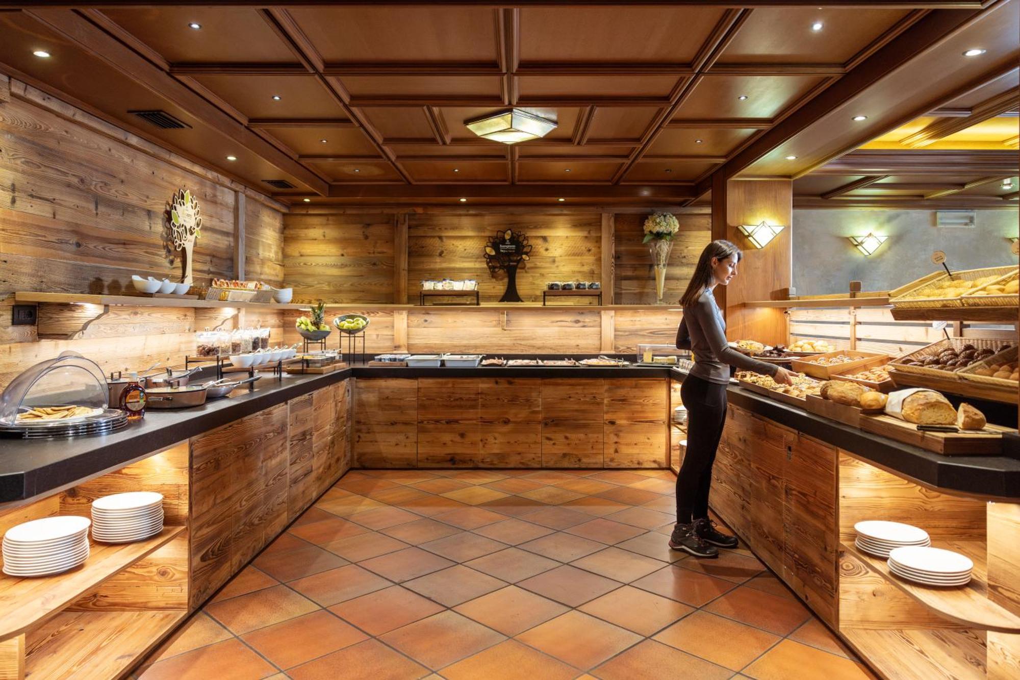 Hotel Splendid Madonna di Campiglio Exterior photo